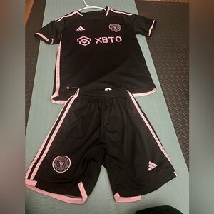 Black and pink mens s Adidas inter Miami soccer Messi  Jersey Set